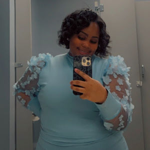 Meet your Posher, Amaia